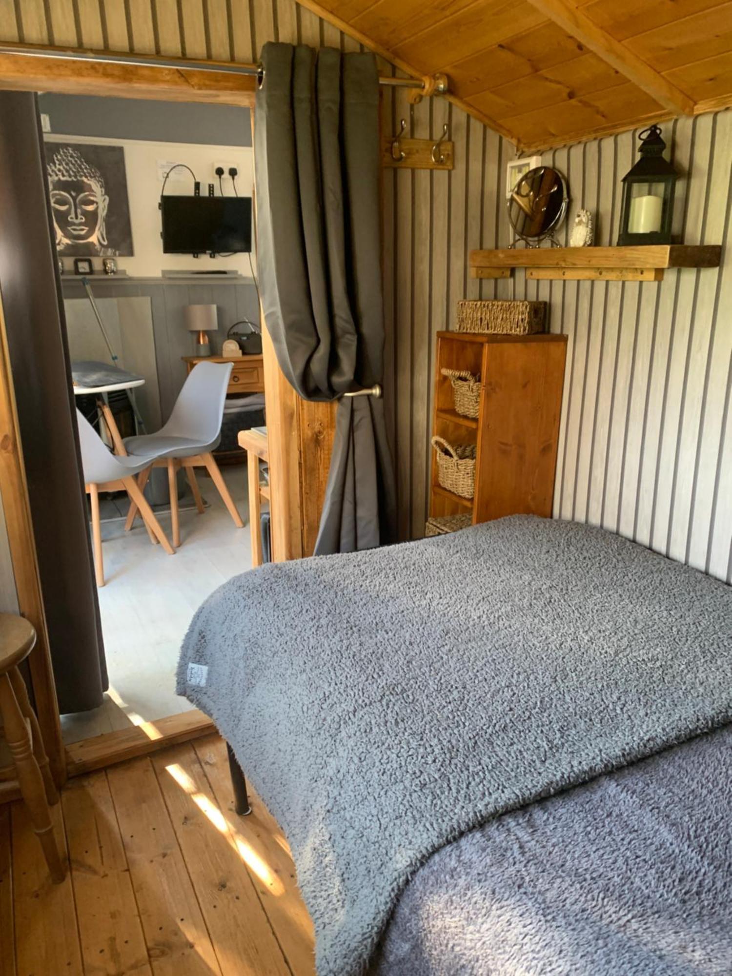 Hedgehog Lodge Colwall Extérieur photo